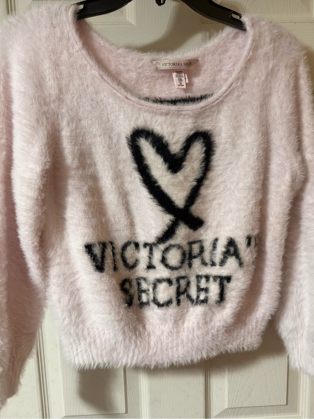 Victoria Secret Pink Sweater 2018 NYC Small - Picture 2 of 8